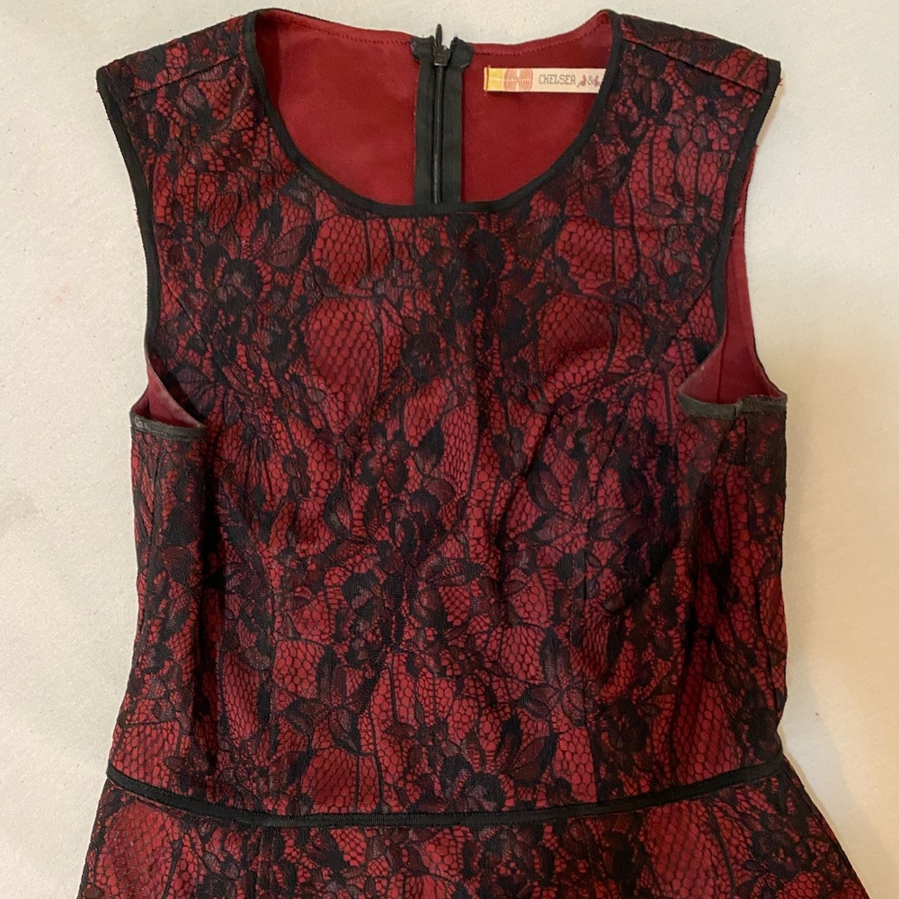 chelsea and volet péplum top